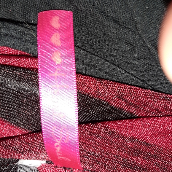 Heart soul red and black top - Picture 5 of 8